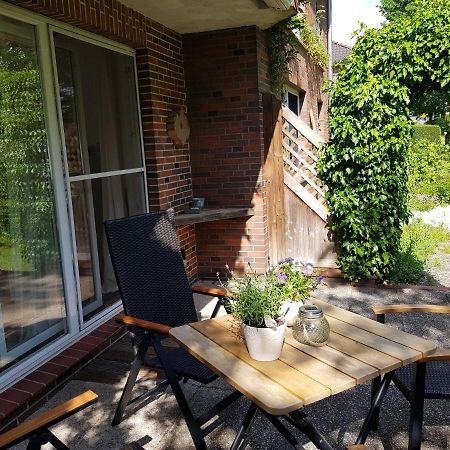 Ferienwohnung Im Naturgarten シュネーヴァーディンゲン エクステリア 写真